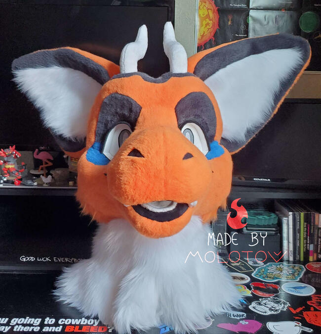 A front view of Senna's fursuit head.